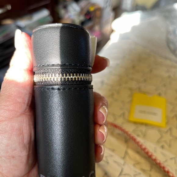 Authentic Marc Jacobs Leather Lipstick Holder And Bag Charm - Picture 13 of 16